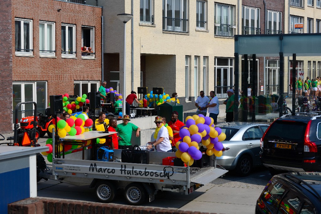 ../Images/Zomercarnaval Noordwijkerhout 2016 003.jpg